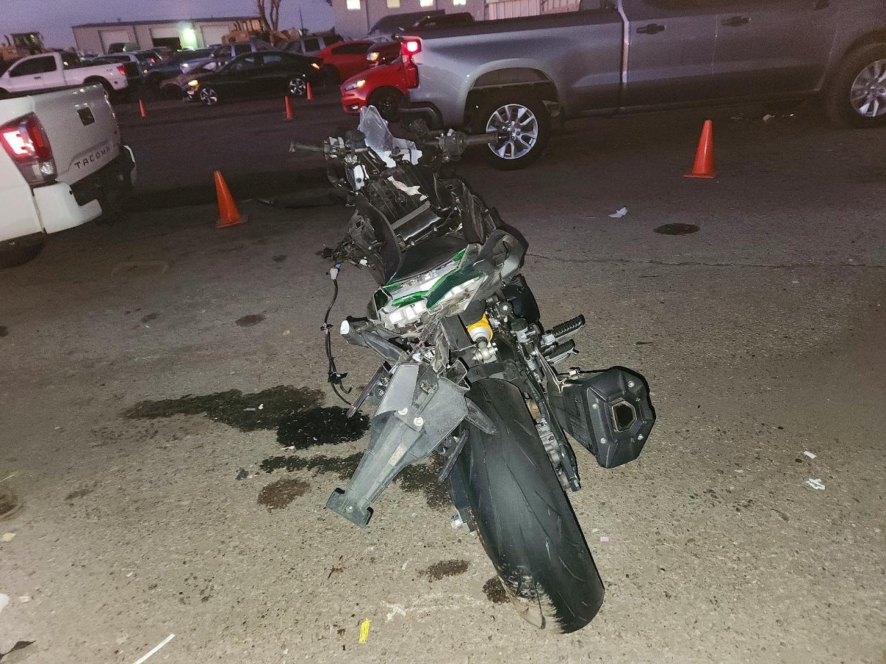 2025 Kawasaki ZX1100 J