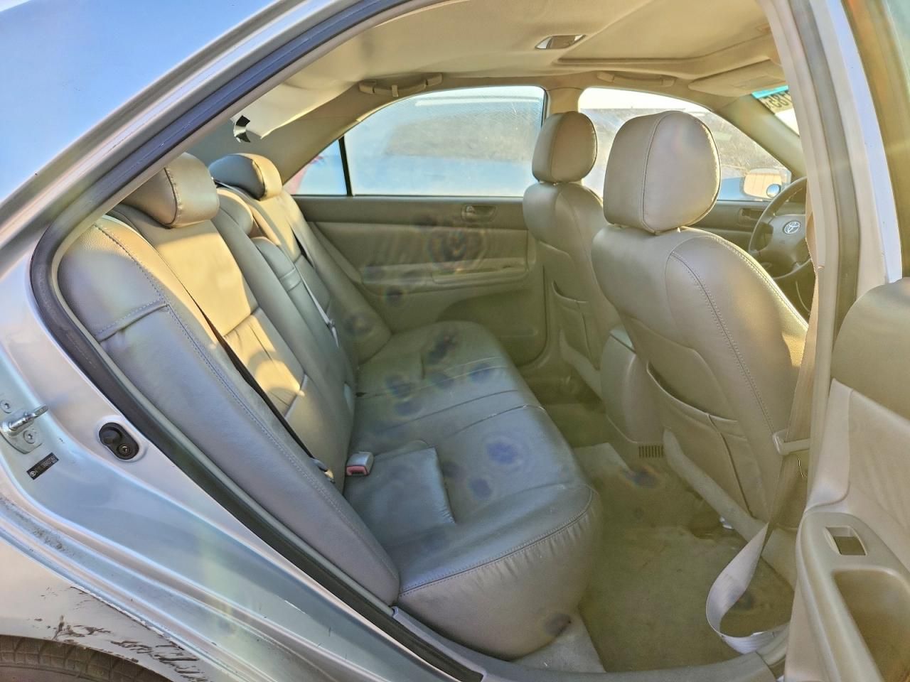 2004 Toyota Camry le