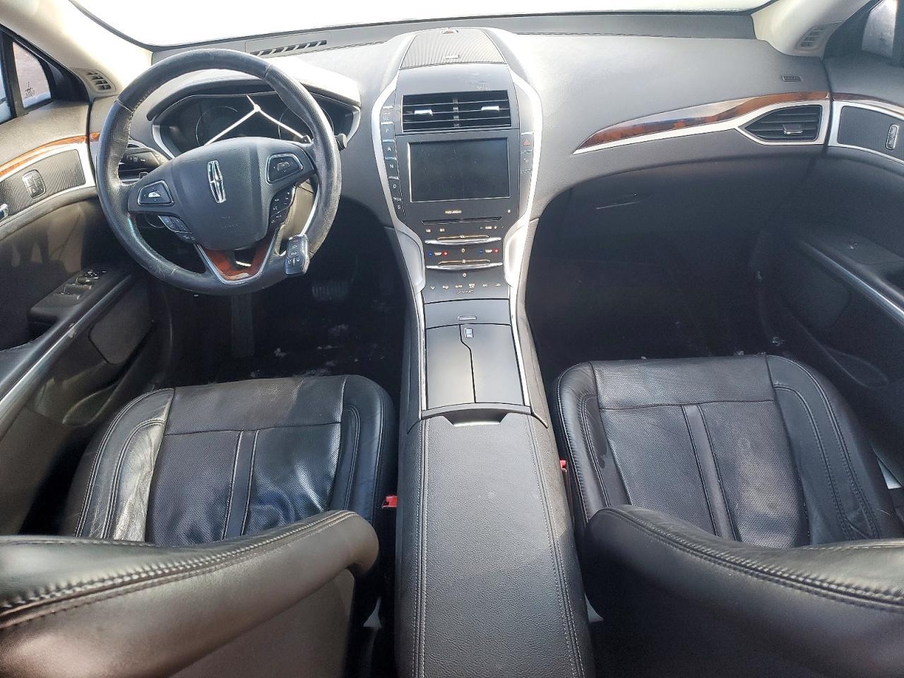 2014 Lincoln MKZ