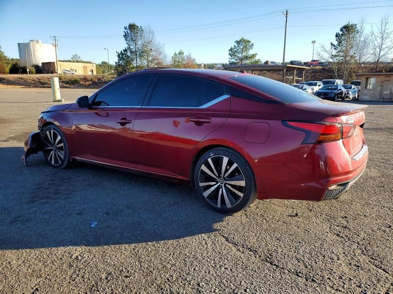 2021 Nissan Altima sr
