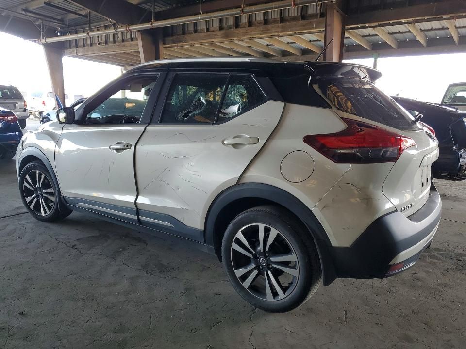 2019 Nissan Kicks sr