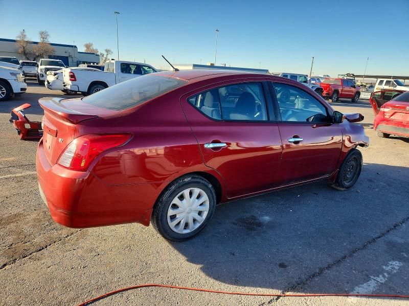 2019 Nissan Versa s