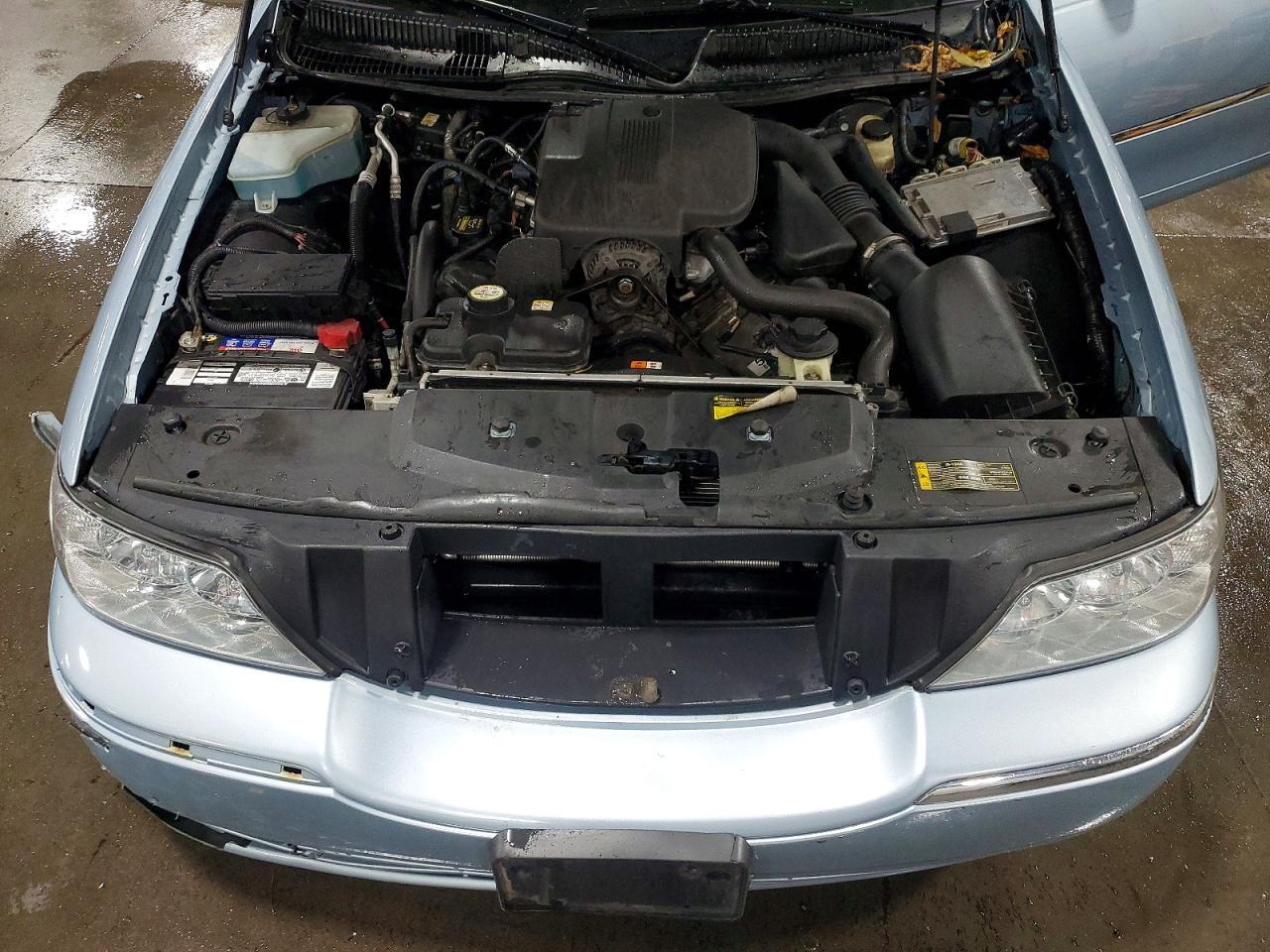 2009 Lincoln Town car Signature Limited