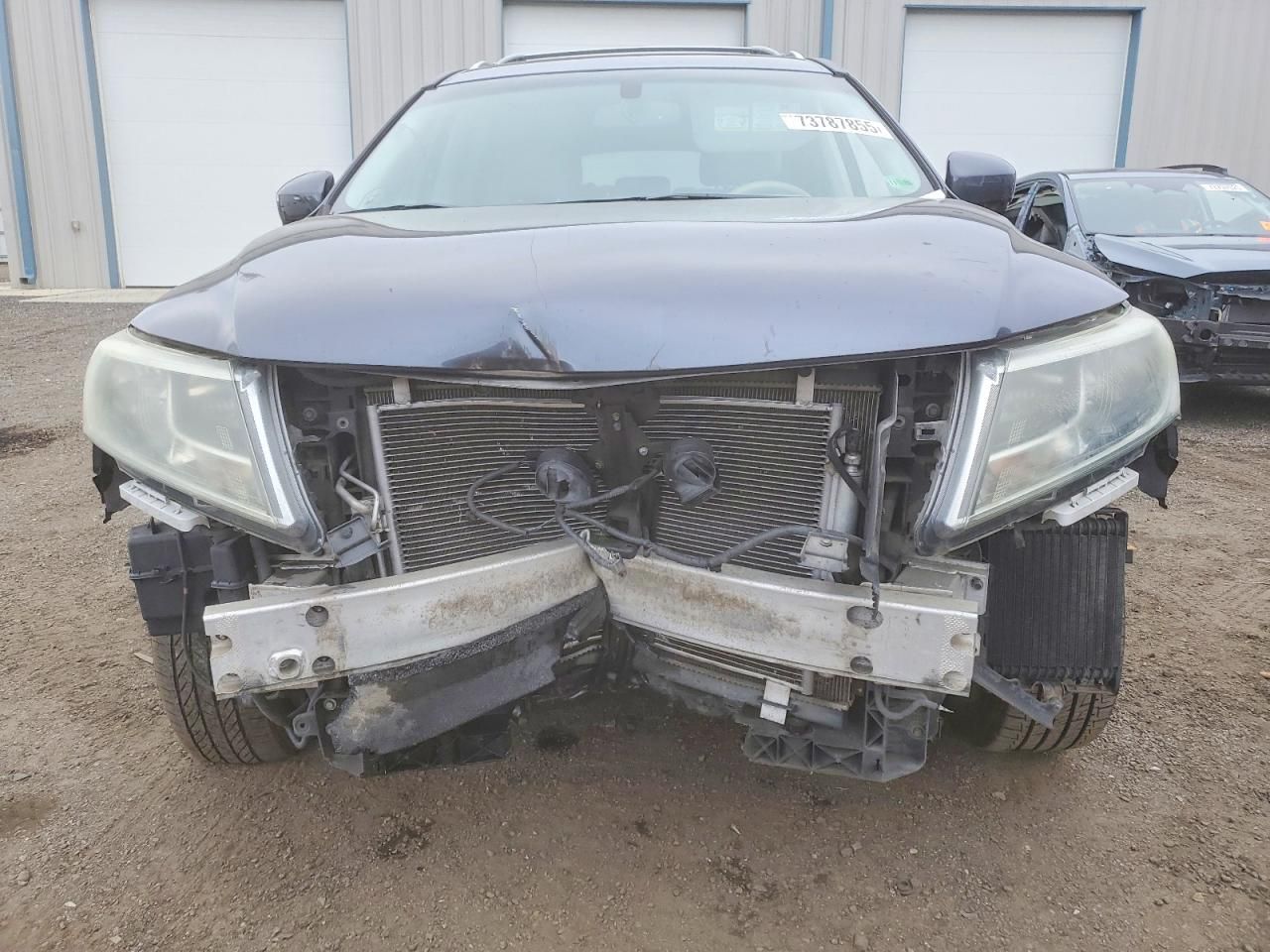 2014 Nissan Pathfinder s