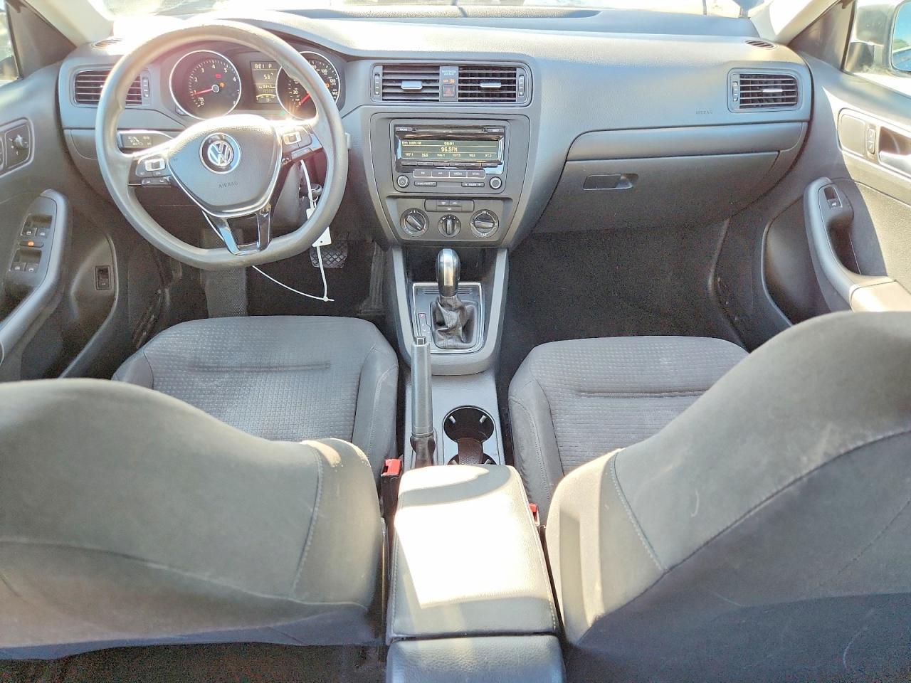 2015 Volkswagen Jetta Base