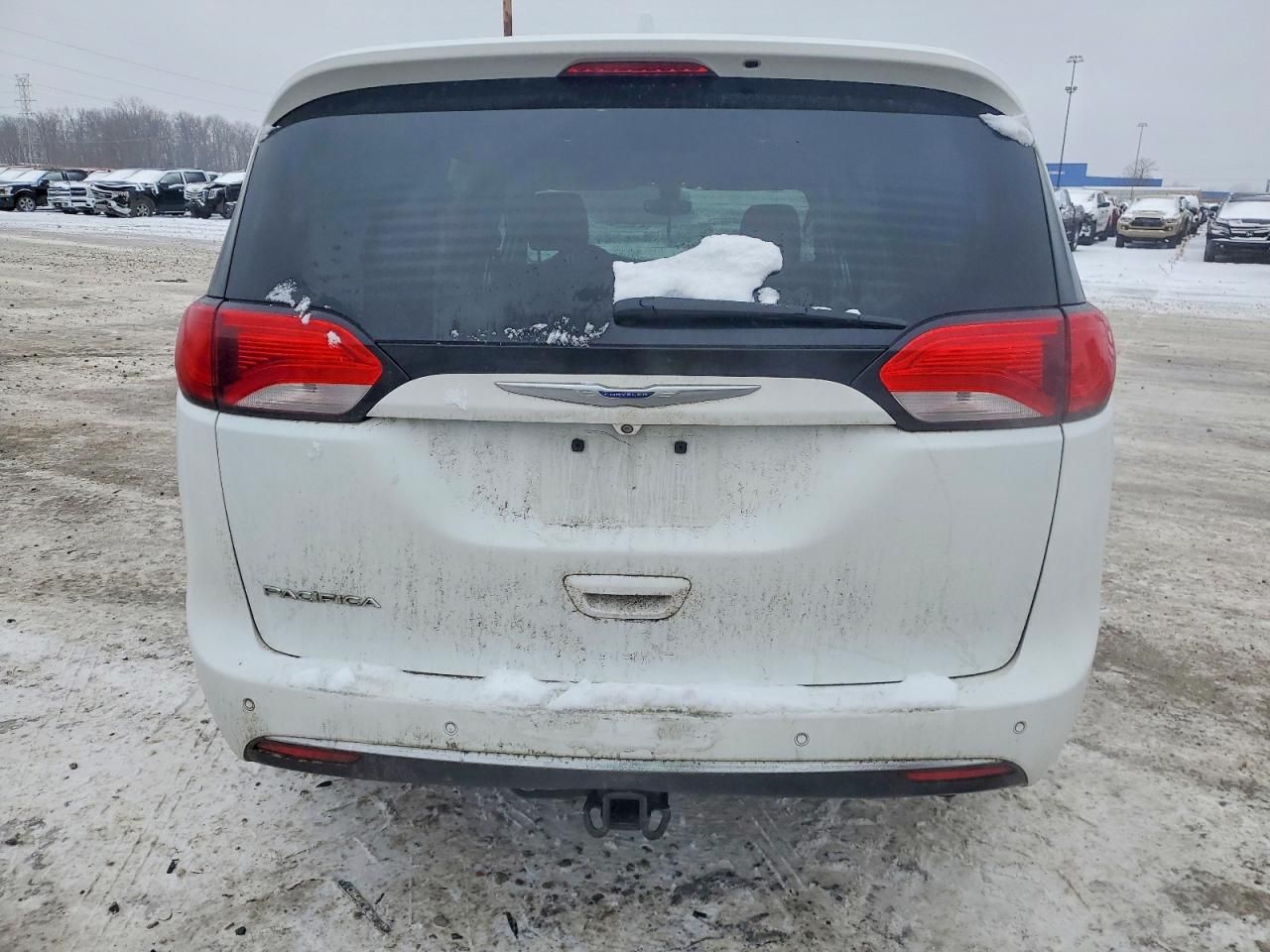 2019 Chrysler Pacifica Touring l