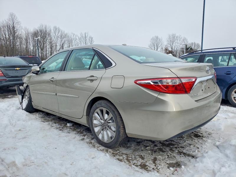2016 Toyota Camry le