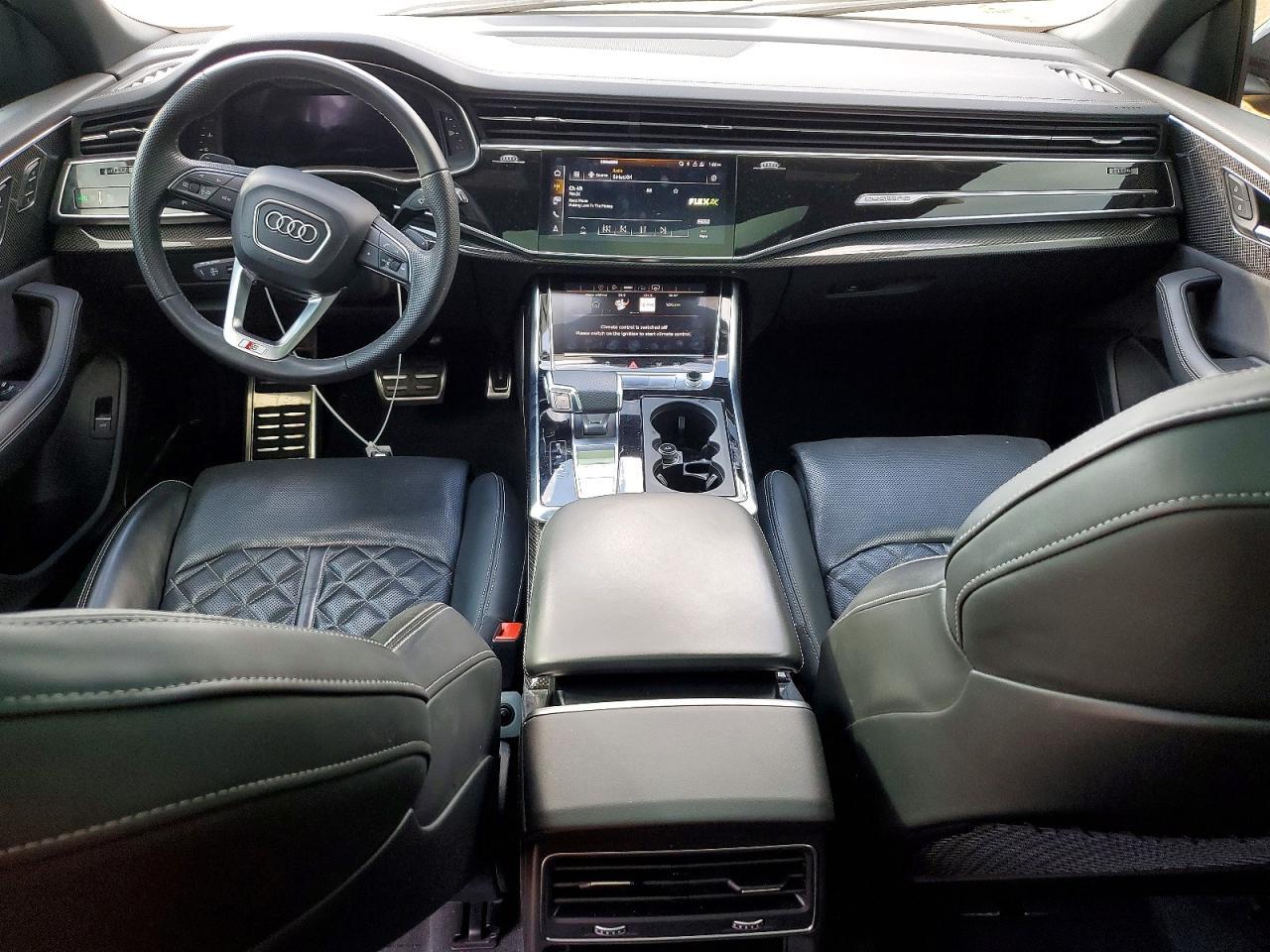 2023 Audi SQ8 Premium Plus
