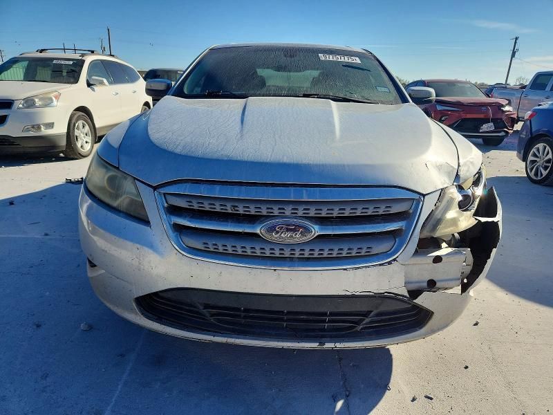 2010 Ford Taurus sel