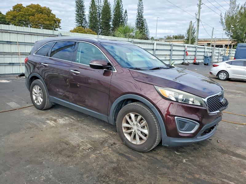 2016 KIA Sorento lx