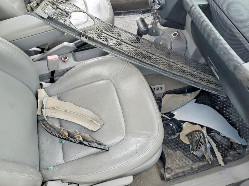 2003 Volkswagen New Beetle glx