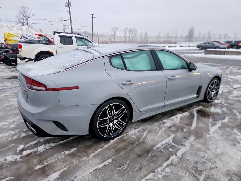 2022 KIA Stinger GT2