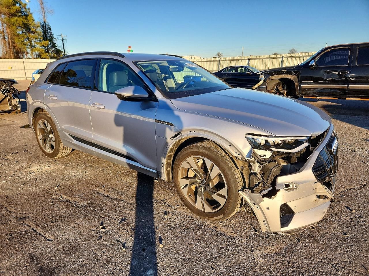 2022 Audi E-tron Premium