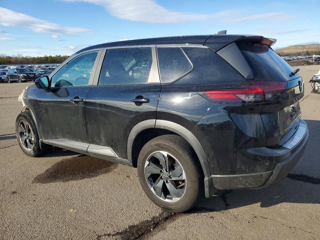 2025 Nissan Rogue sv