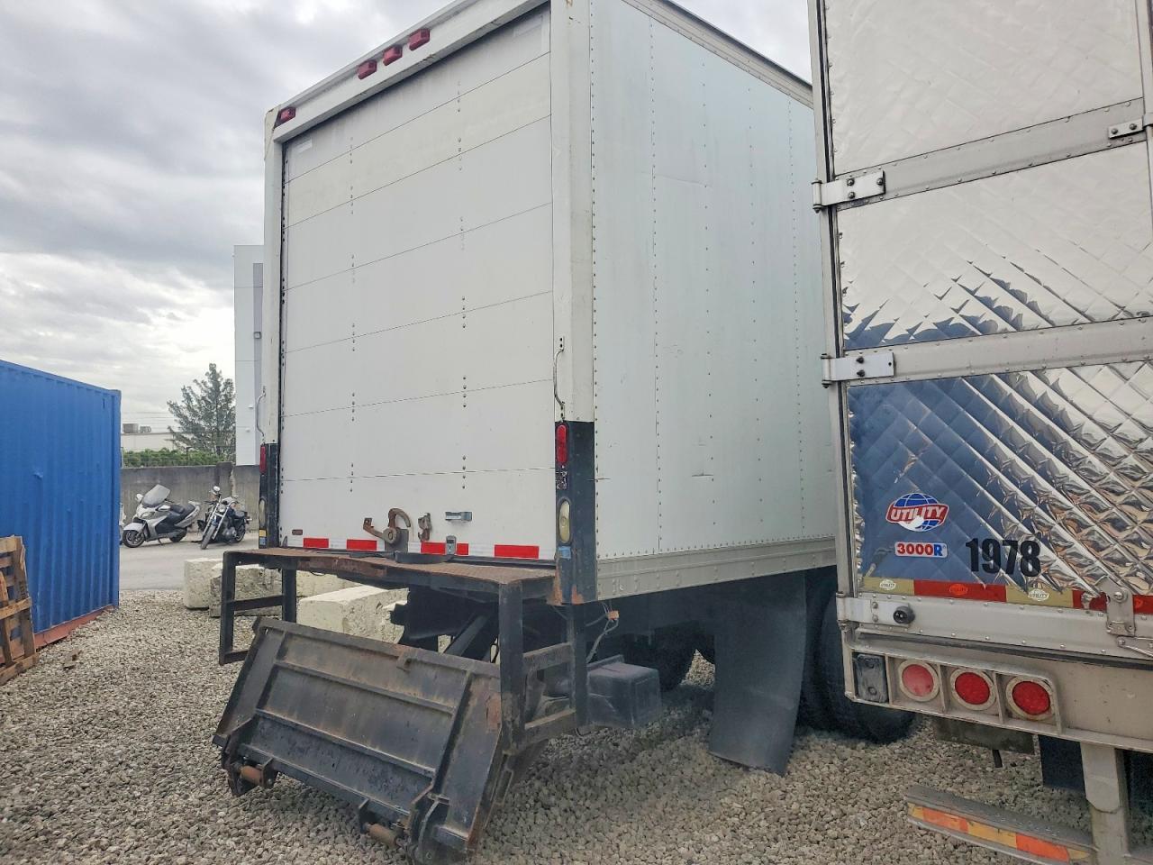 2011 Freightliner M2 106 Medium Duty
