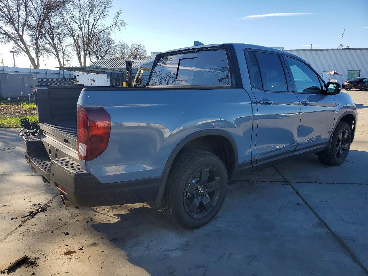 2025 Honda Ridgeline Black Edition