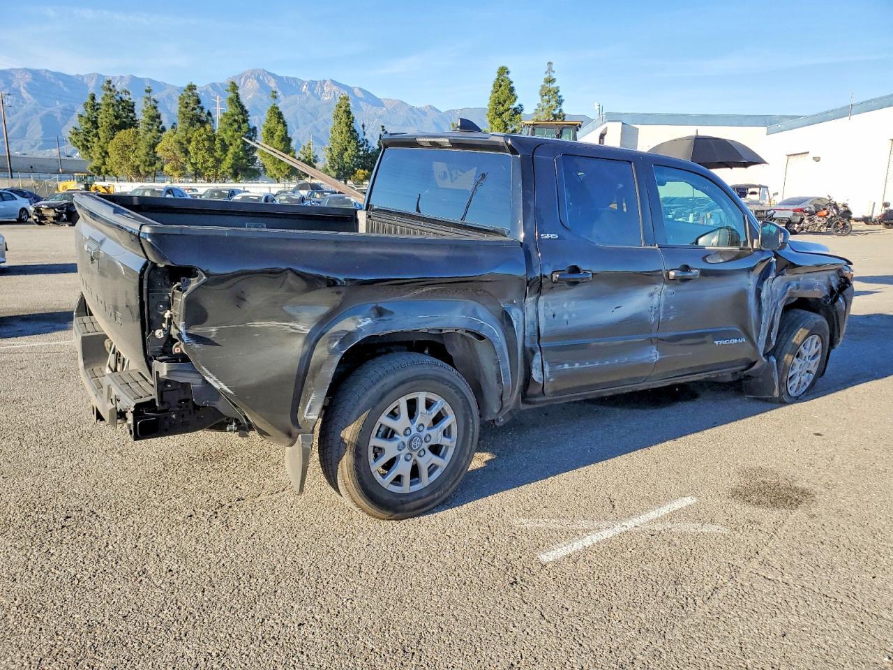 2025 Toyota Tacoma SR5