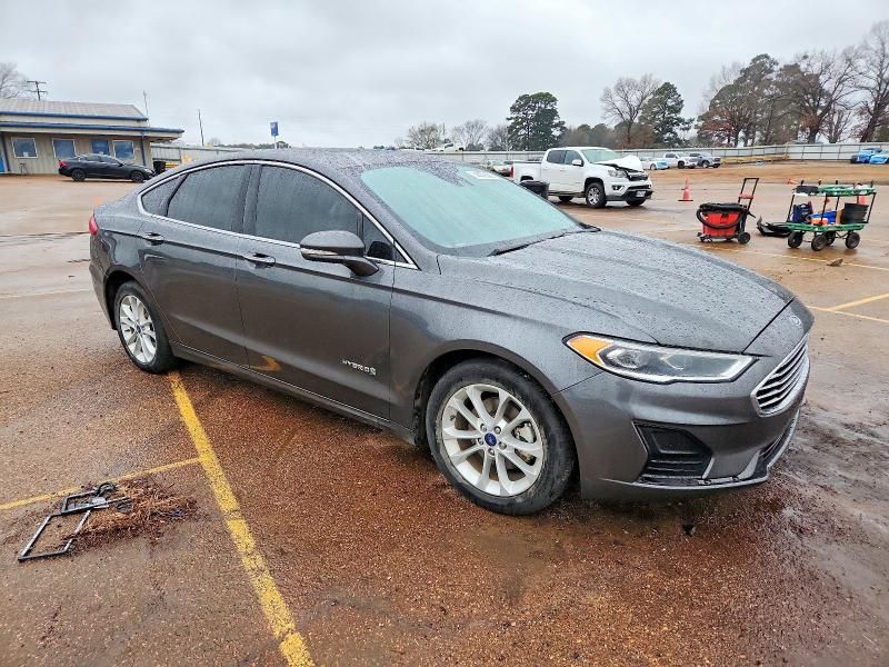 2019 Ford Fusion sel
