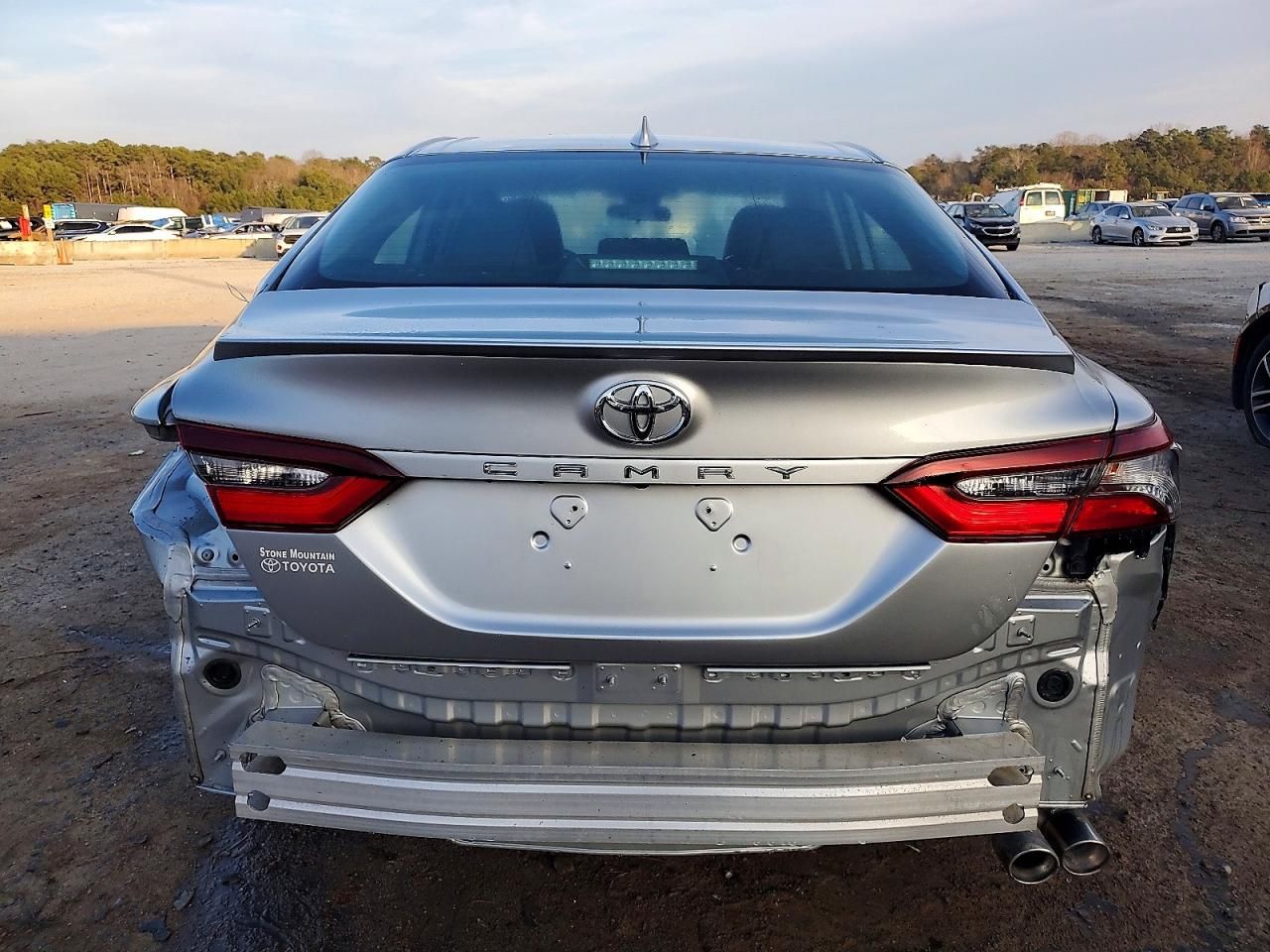 2021 Toyota Camry se