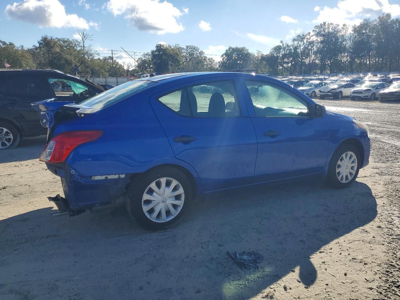 2015 Nissan Versa s