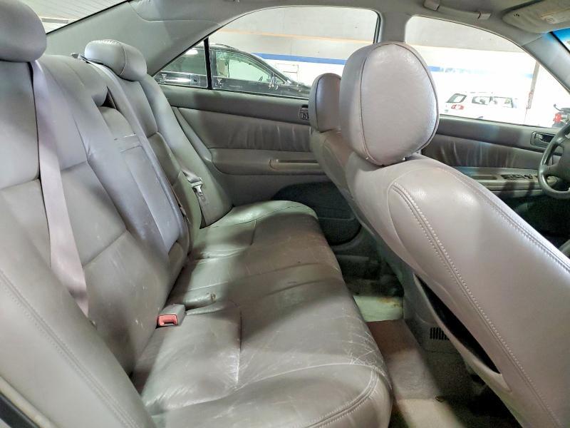 2002 Toyota Camry le