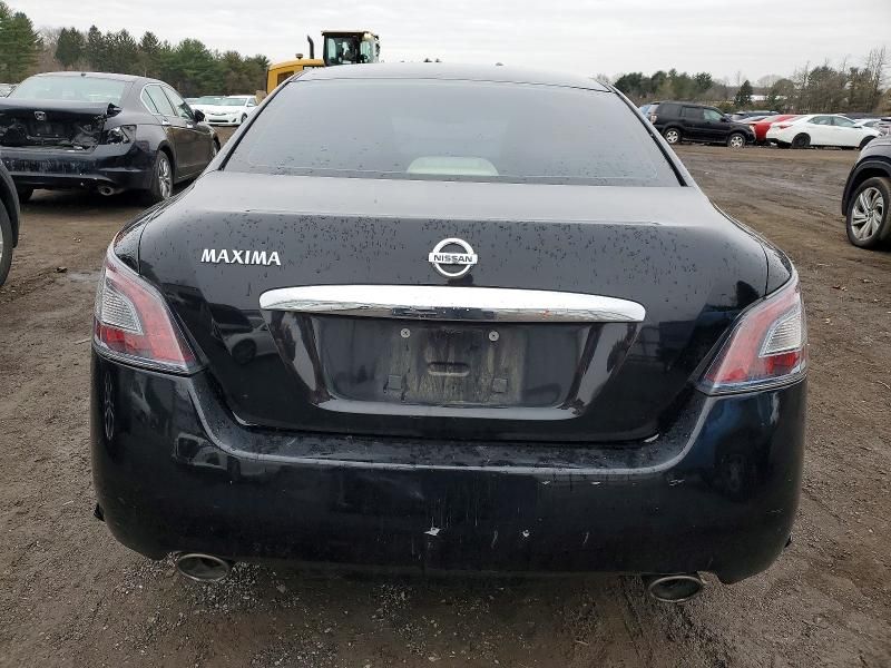 2013 Nissan Maxima s