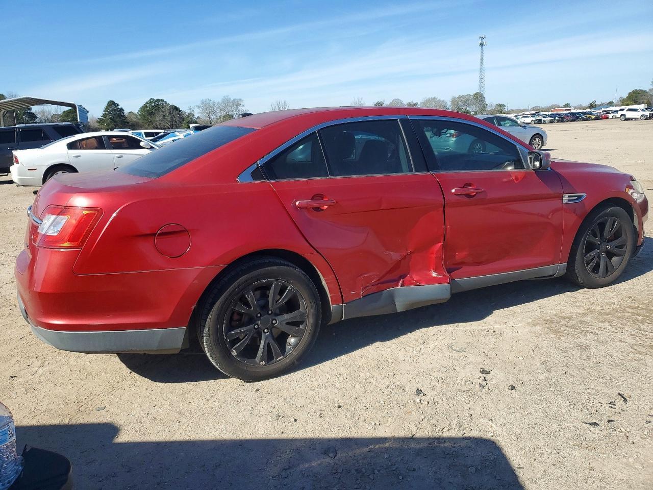 2010 Ford Taurus sel