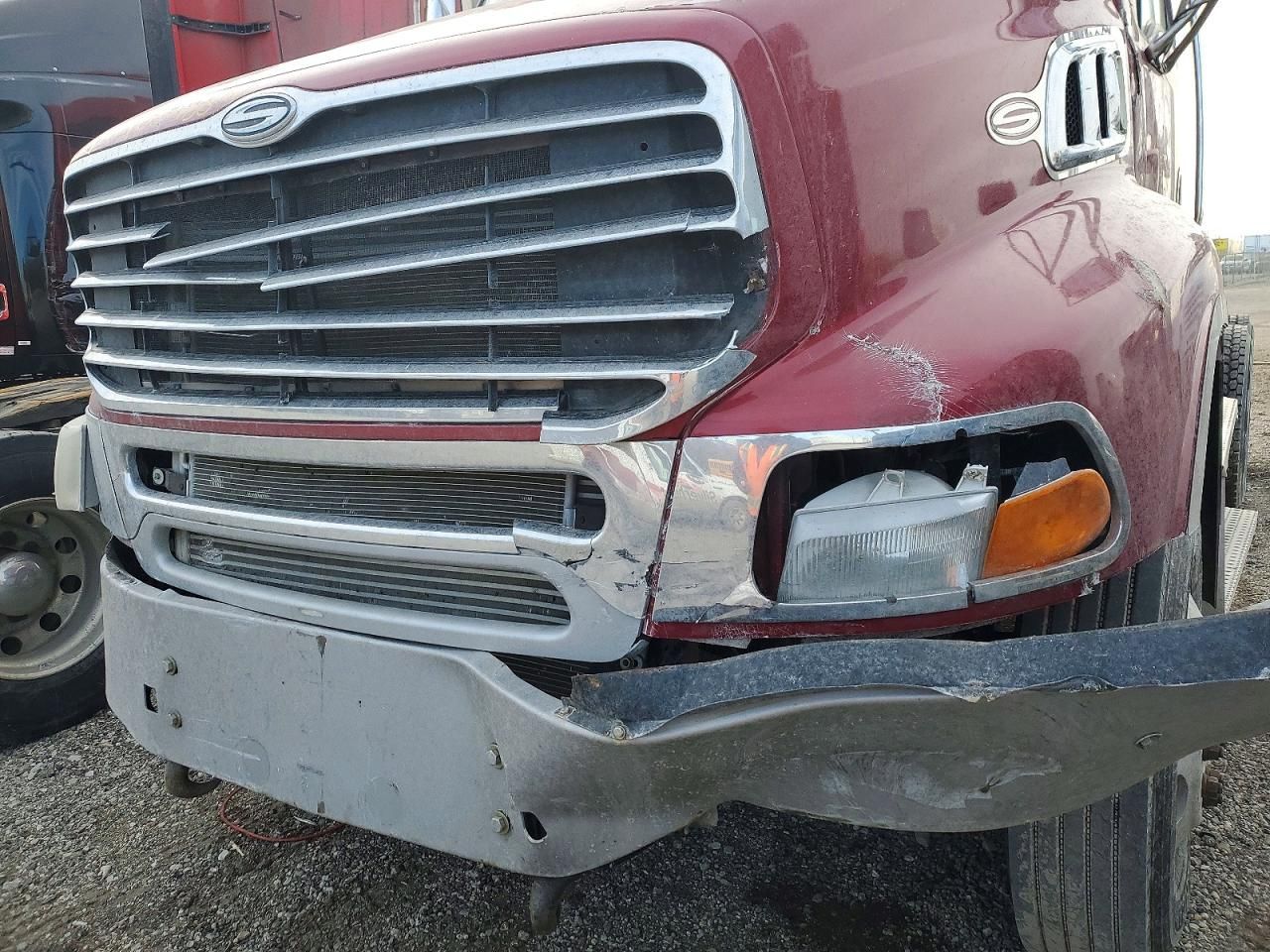 2005 Sterling AT 9500