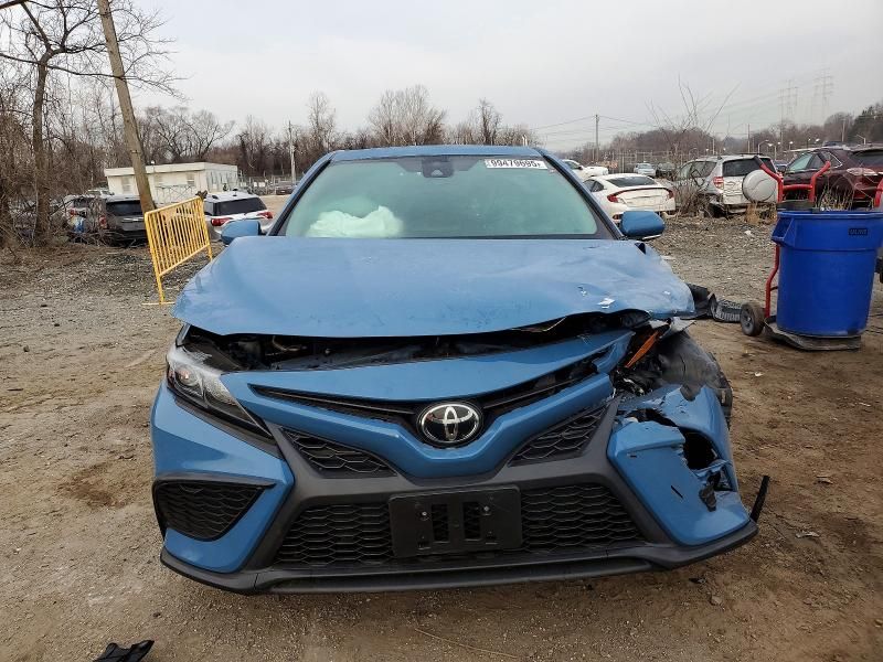 2023 Toyota Camry se Night Shade