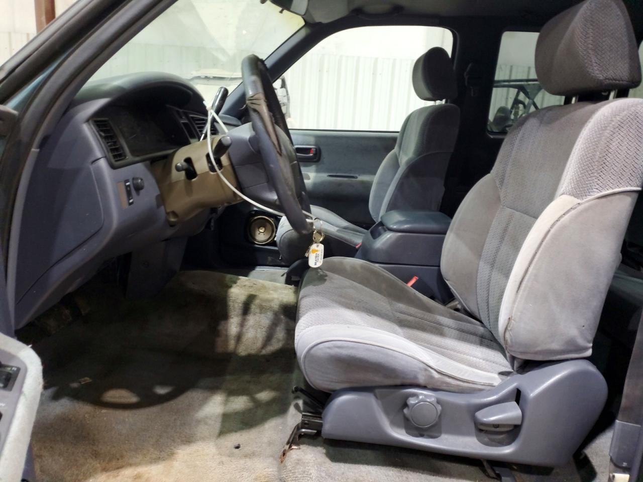 1998 Toyota T100 SR5