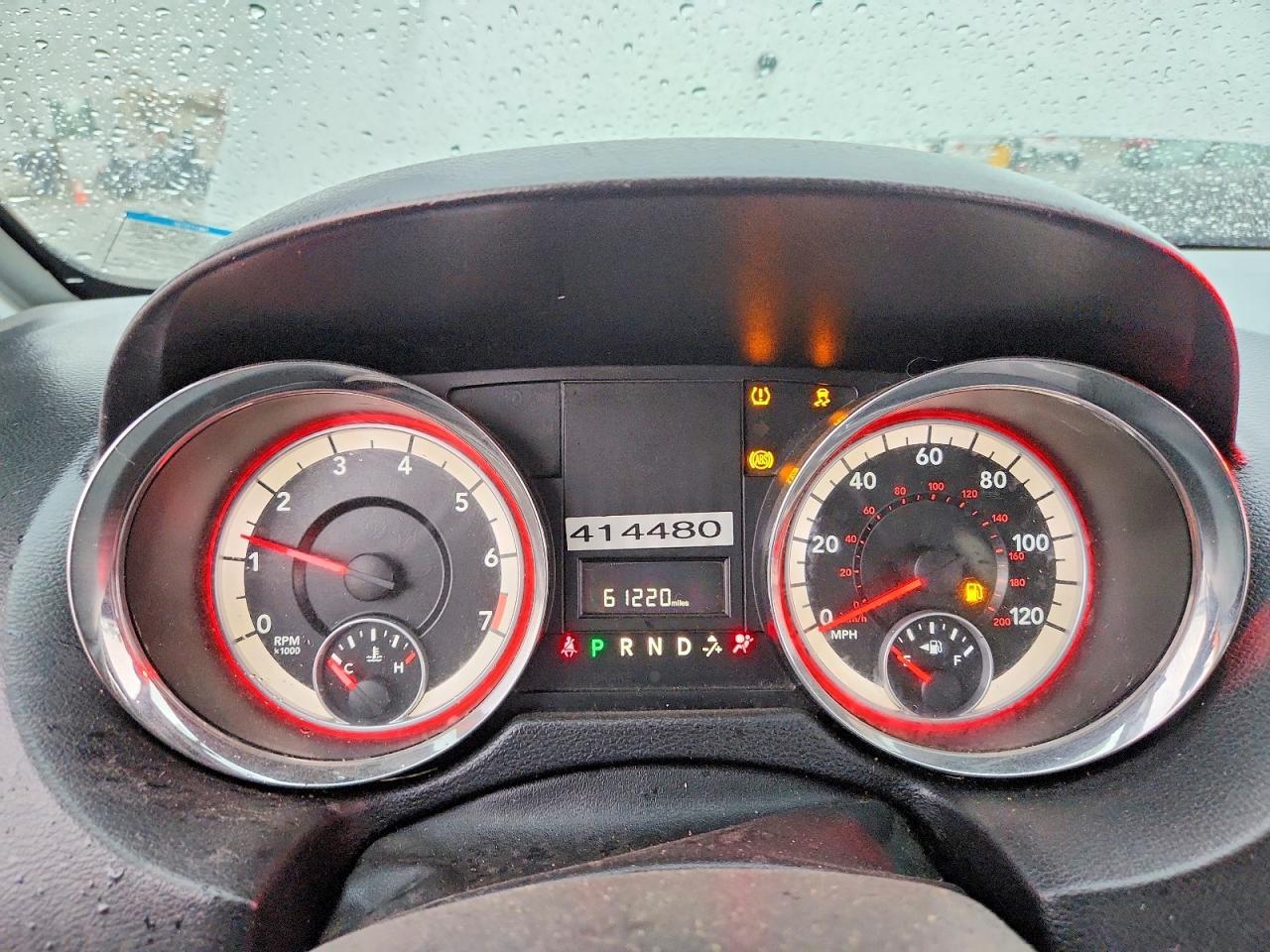 2014 Dodge Grand Caravan se