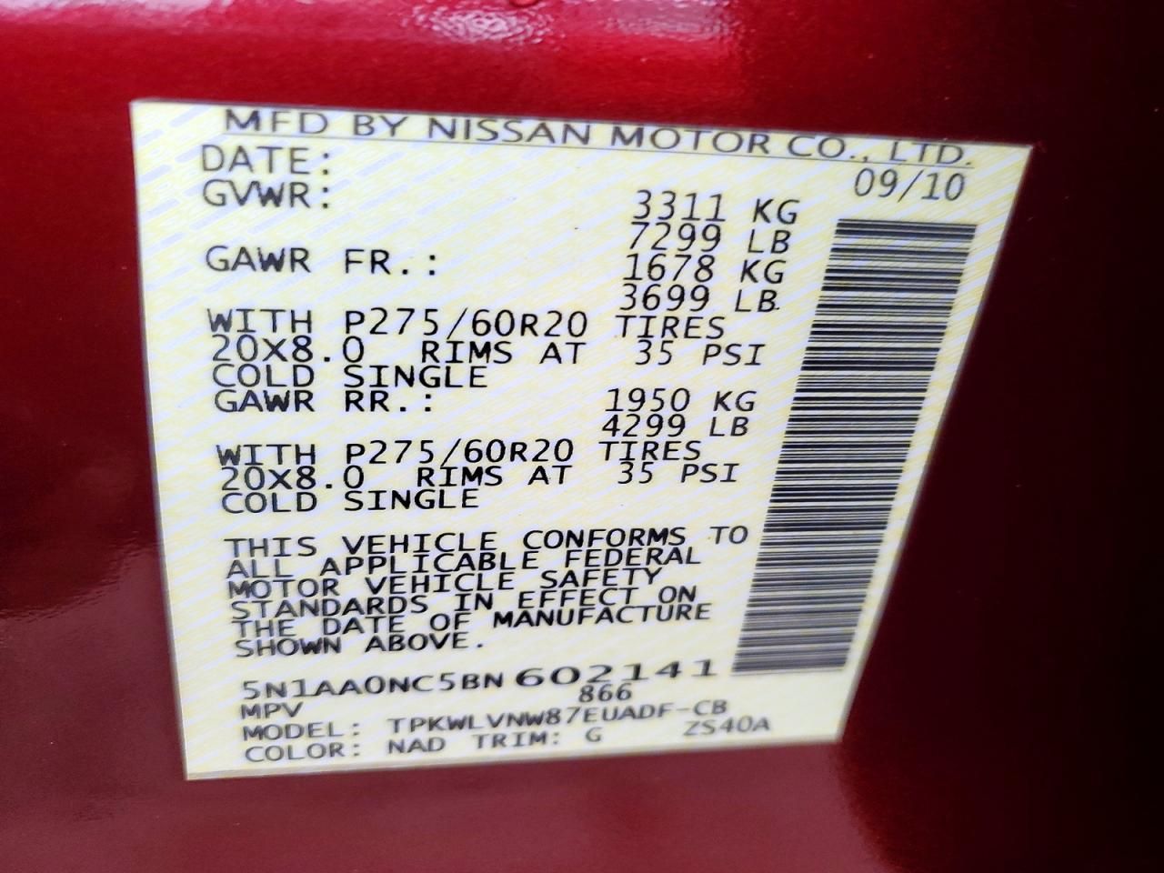 2011 Nissan Armada sv