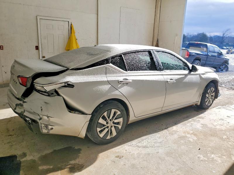 2020 Nissan Altima s