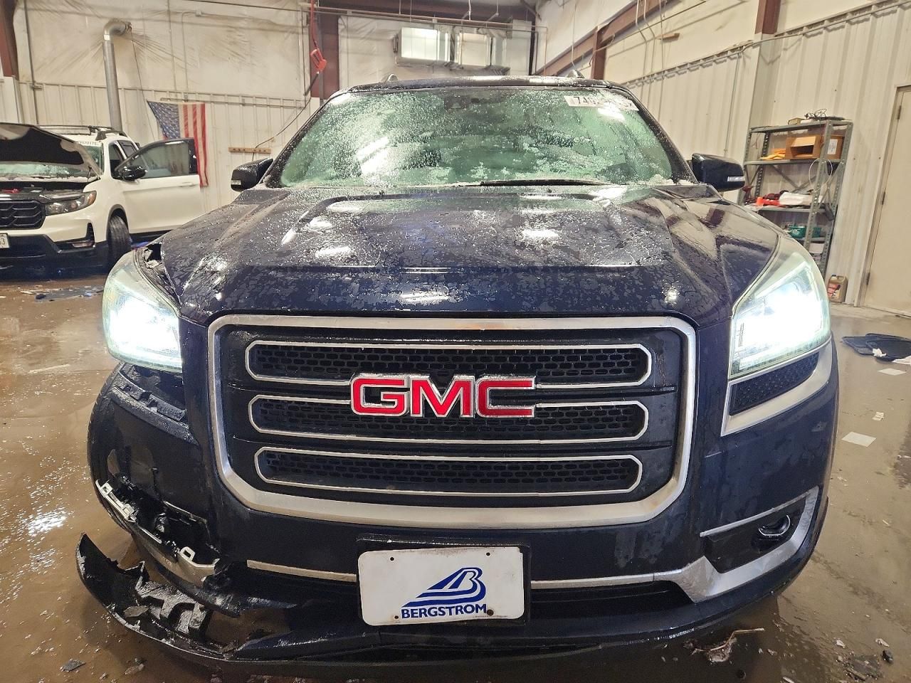 2017 GMC Acadia Limited Slt-2