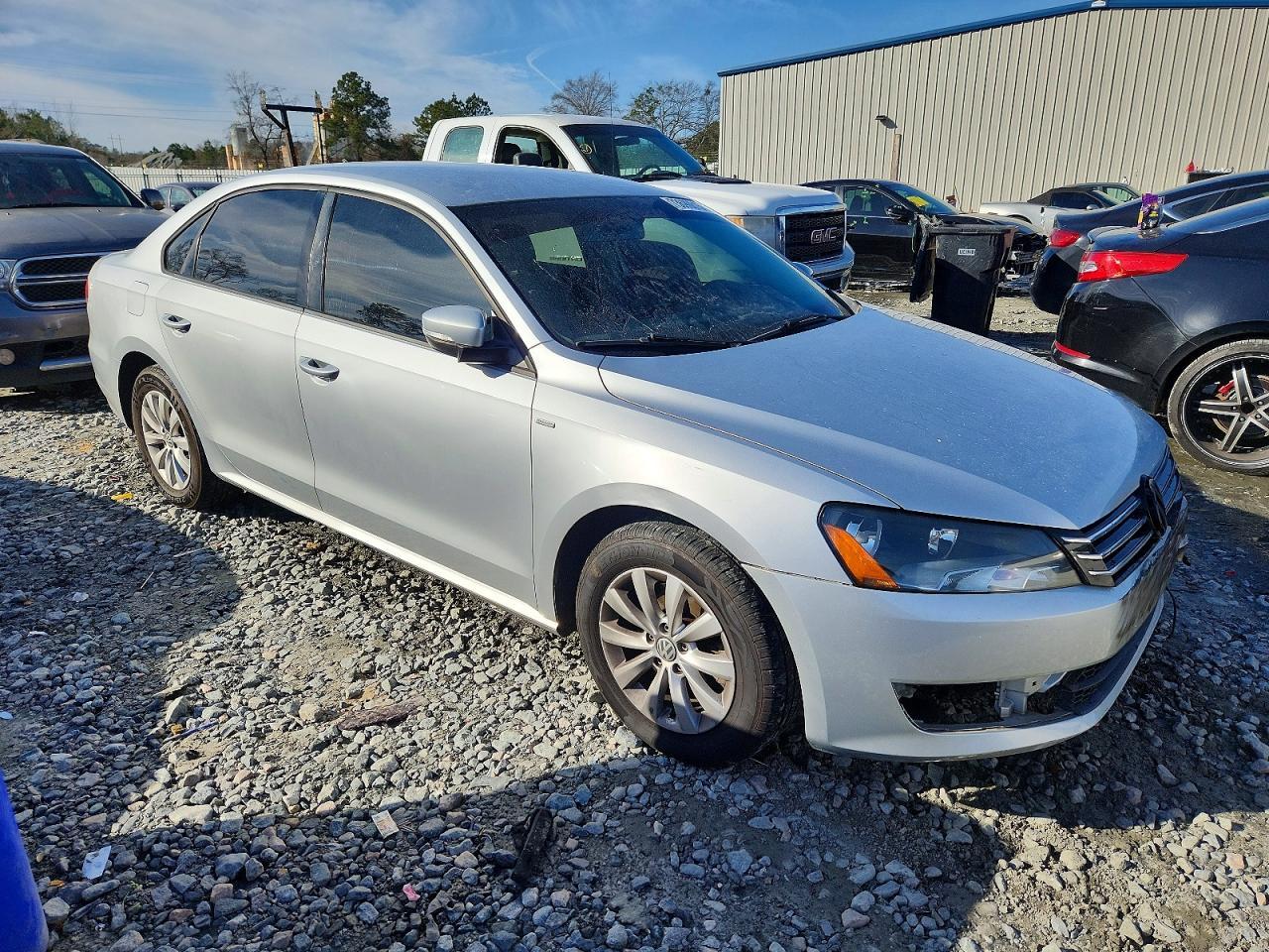 2013 Volkswagen Passat s