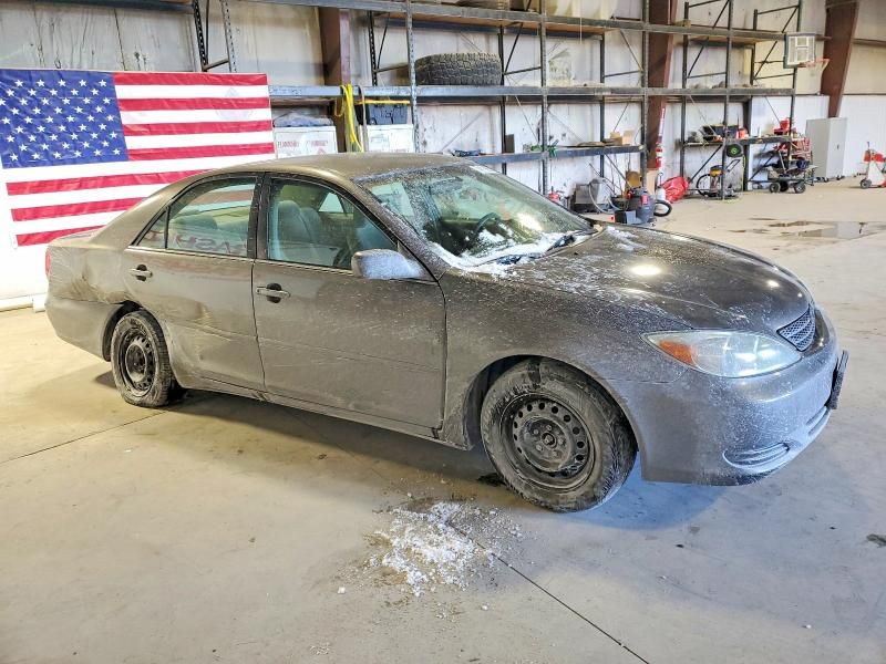 2004 Toyota Camry le
