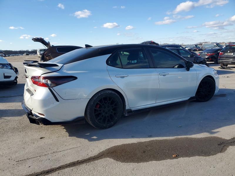 2021 Toyota Camry trd