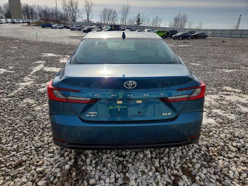 2025 Toyota Camry xle