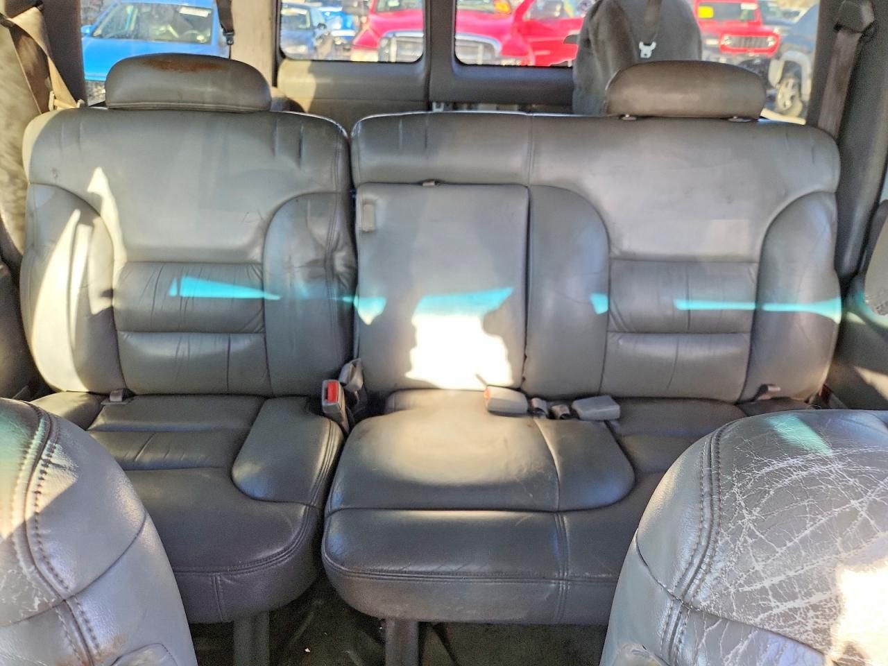 1995 GMC Suburban K2500