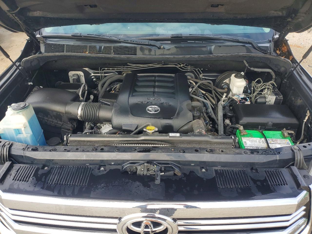 2017 Toyota Tundra SR5