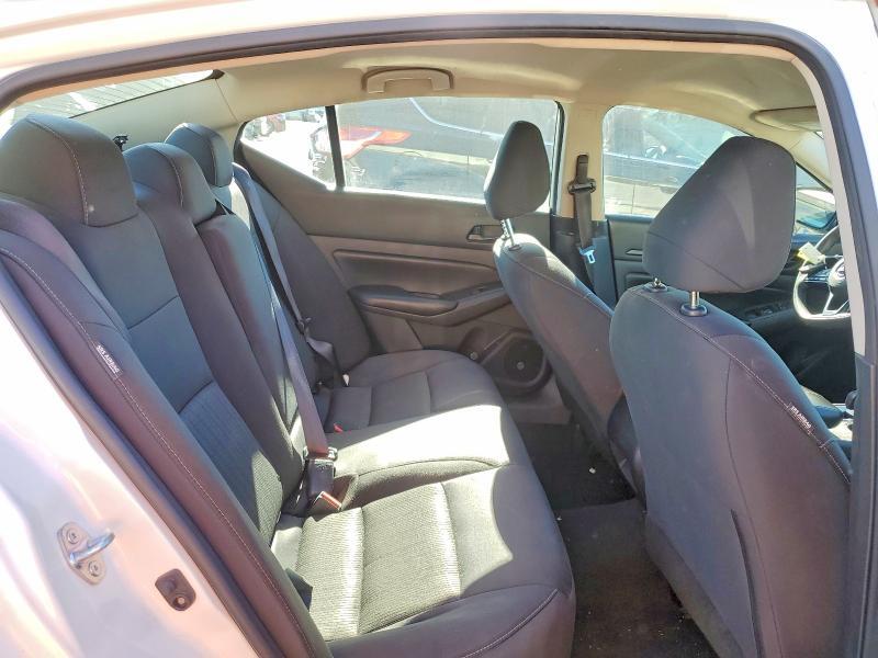 2024 Nissan Altima s