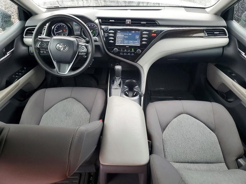 2020 Toyota Camry le