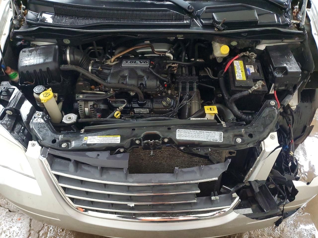 2010 Chrysler Town & Country Touring