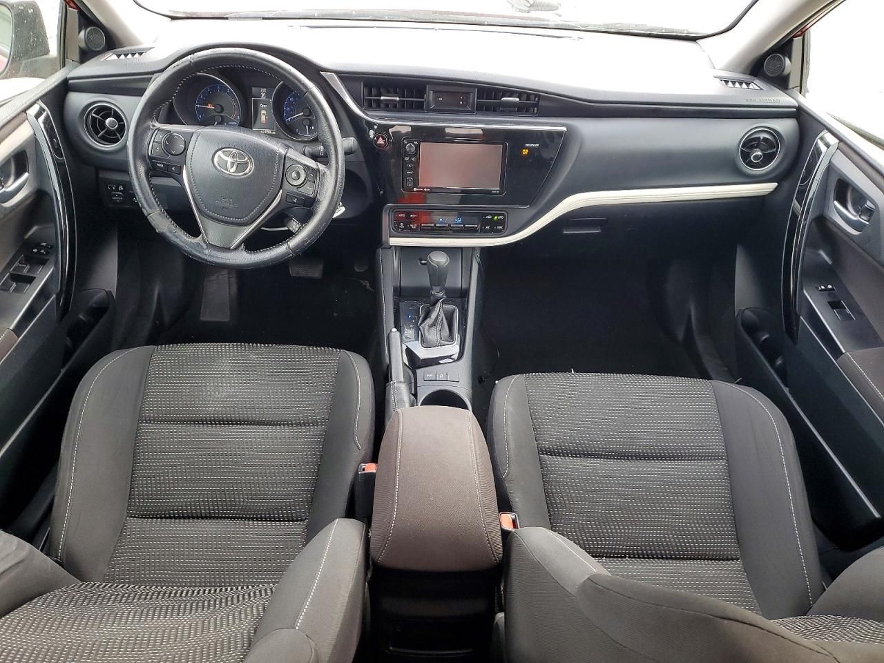 2017 Toyota Corolla im