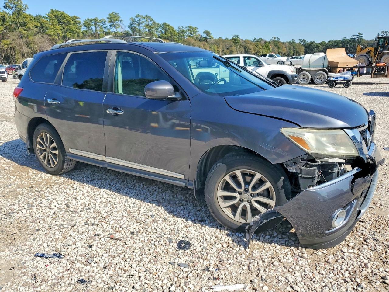 2013 Nissan Pathfinder s