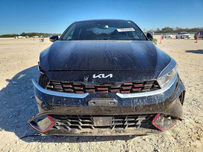 2022 KIA Forte gt Line