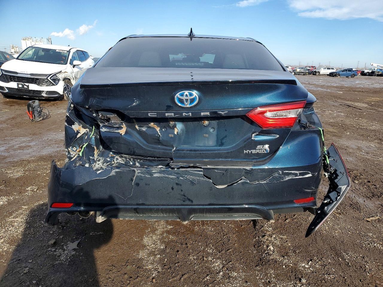 2020 Toyota Camry se