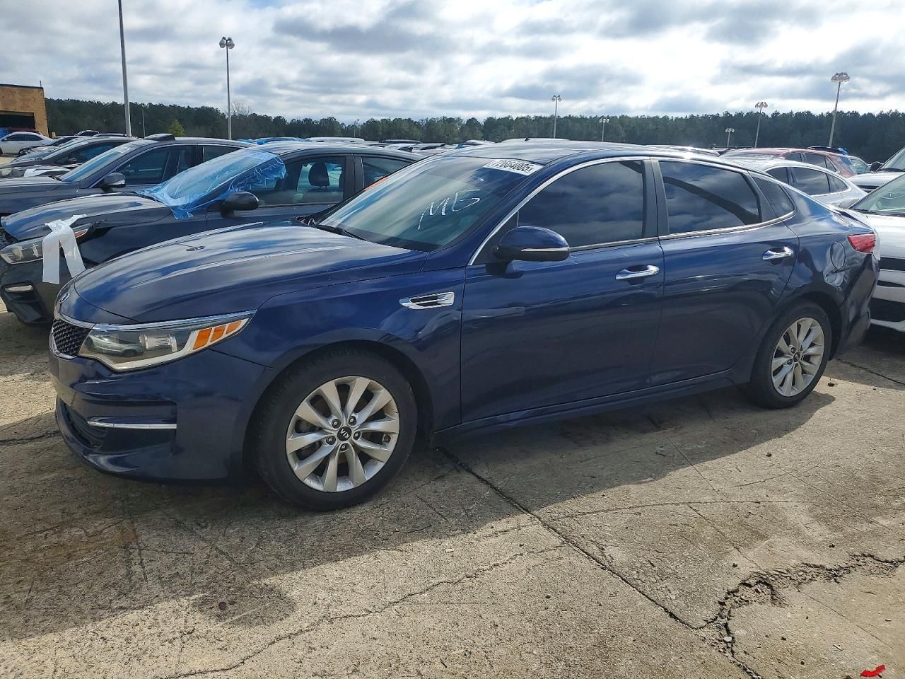 2017 KIA Optima lx
