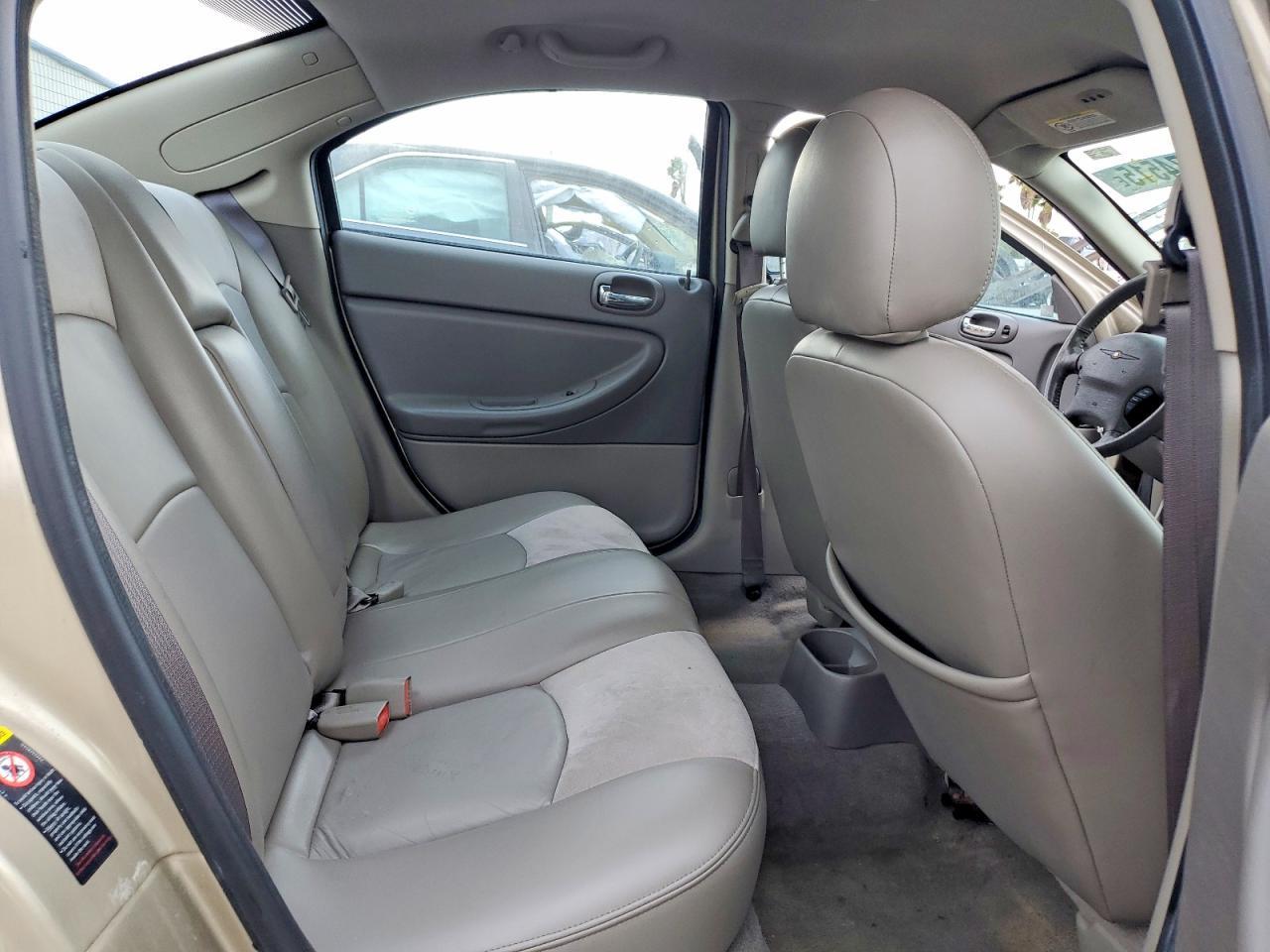 2004 Chrysler Sebring Limited