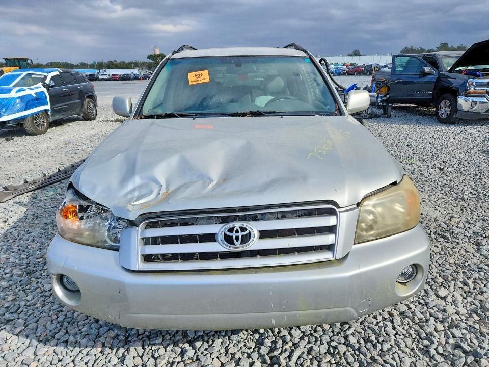 2005 Toyota Highlander Limited
